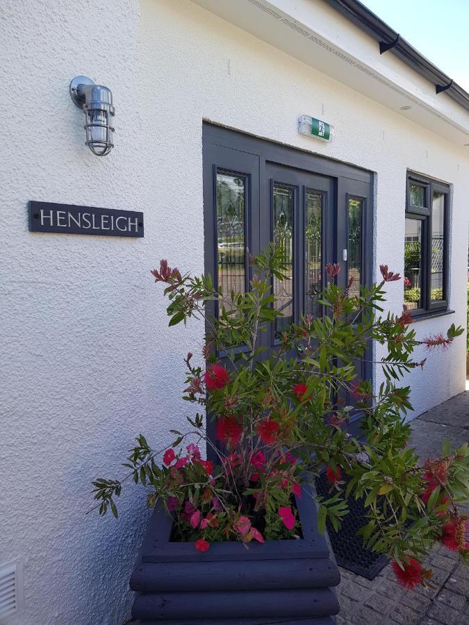 Hensleigh House Bed and Breakfast Charmouth Exteriör bild